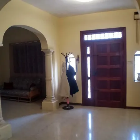 Corner Townhouse 1km From منزل للإقامة مسيدا