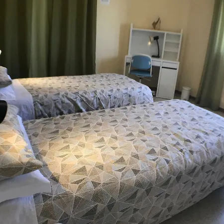 Corner Townhouse 1km From منزل للإقامة مسيدا