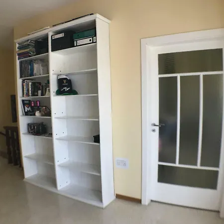 Corner Townhouse 1km From * Msida