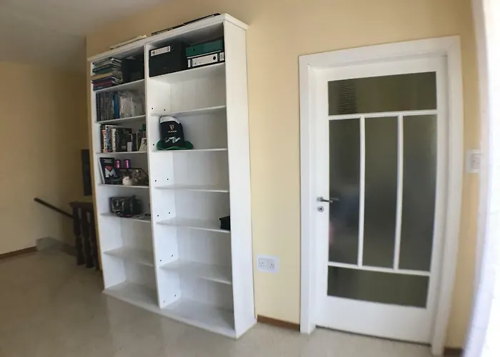 Corner Townhouse 1km From * Msida